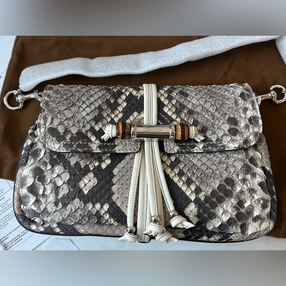 EXTREMELY RARE NEW ULTRA LIMITED EDITION GENUINE PYTHON GUCCI BAG 2009